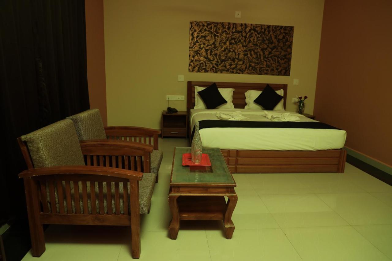 Tranquil Greens Ramakkalmedu Exterior foto